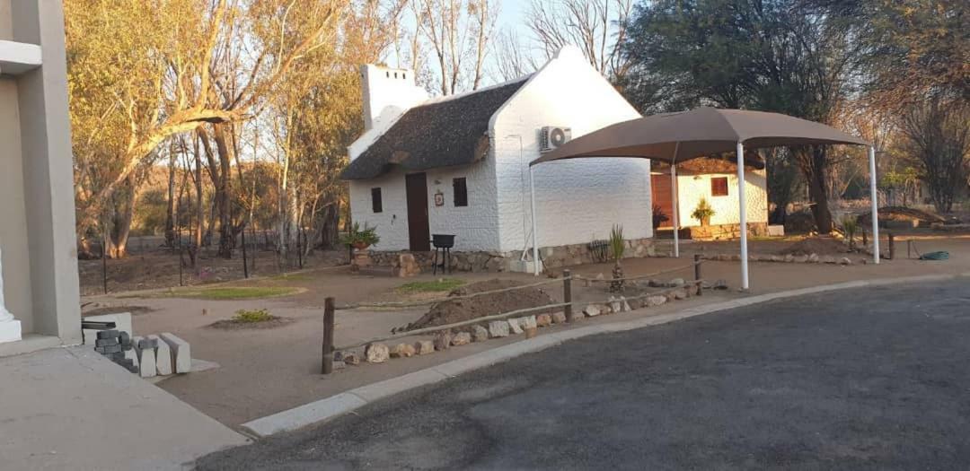 Апартаменты Nooitgedacht Self Catering Cc Окаханджа Экстерьер фото
